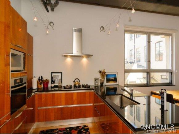 12 SOUTH LEXINGTON AVENUE #300 - Photo 8