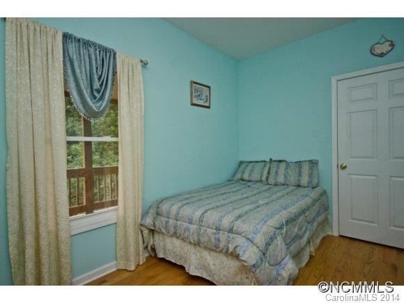 1023 Ashe Bridge Road - Photo 19