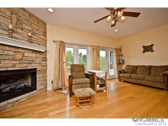 1023 Ashe Bridge Road - Photo 6