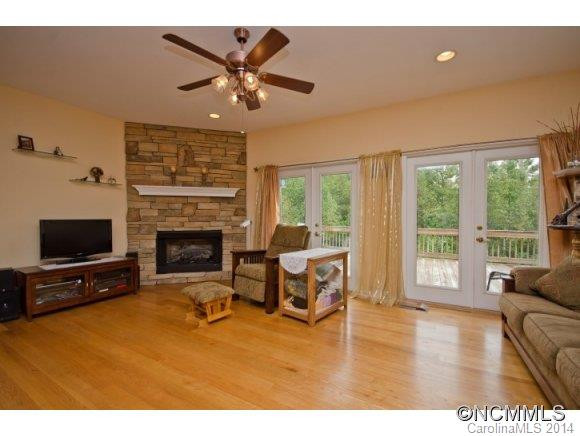 1023 Ashe Bridge Road - Photo 7
