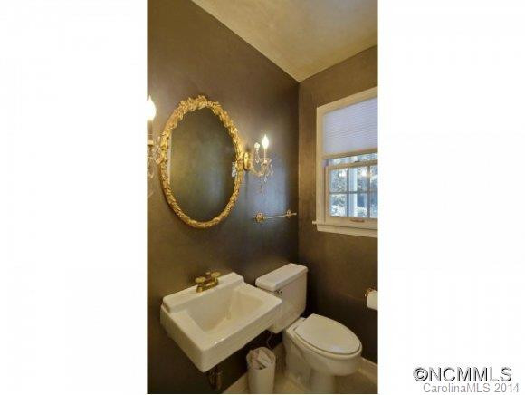 1 FRITH DRIVE - Photo 12