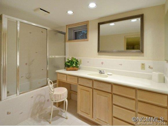 1 FRITH DRIVE - Photo 18