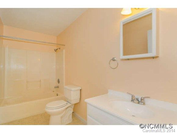 85 Baker Avenue - Photo 14