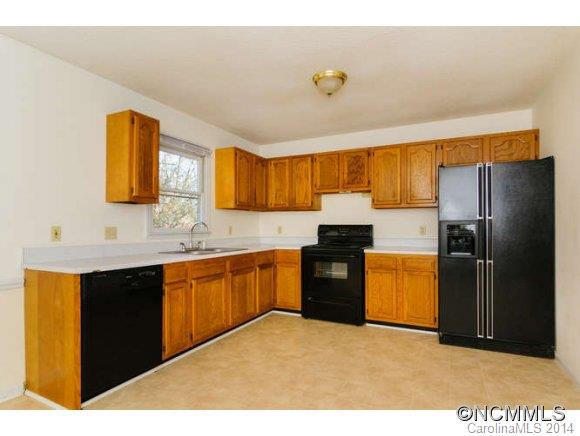 85 Baker Avenue - Photo 7