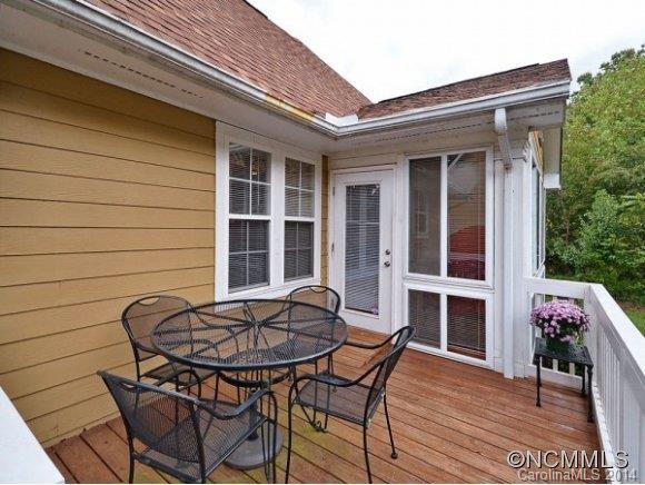 1103 HYDE PARK DRIVE - Photo 12