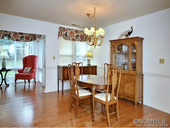 1103 HYDE PARK DRIVE - Photo 3
