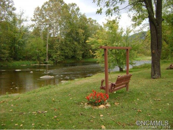 7 Noland Drive - Photo 2