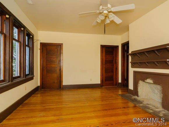 207 Hillside - Photo 13