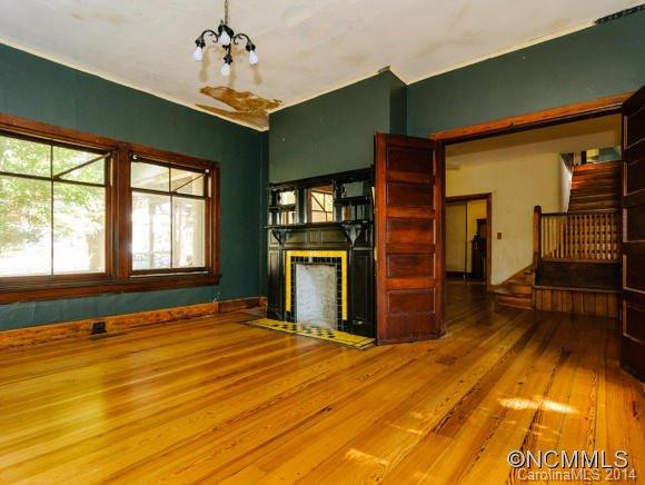 207 Hillside - Photo 5