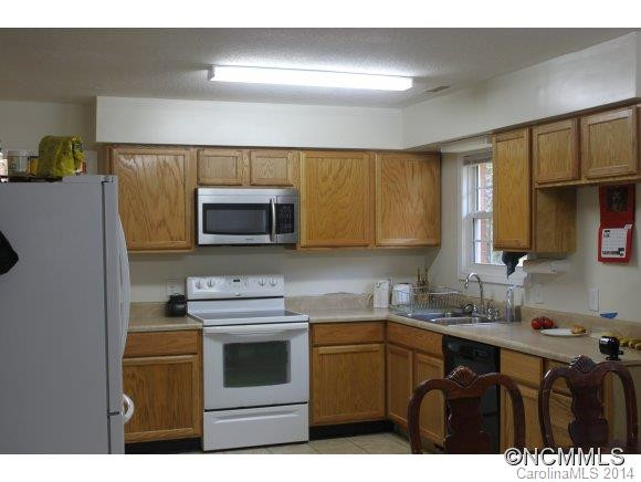 4750 Gwaltney Rd - Photo 4