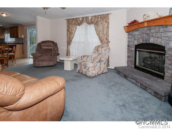360 Rovingwood Drive - Photo 12