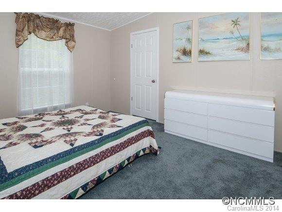 360 Rovingwood Drive - Photo 19