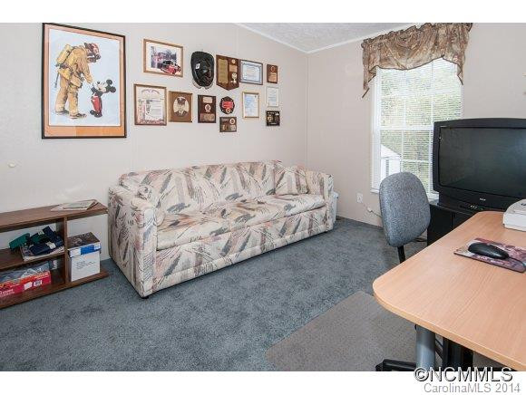 360 Rovingwood Drive - Photo 20
