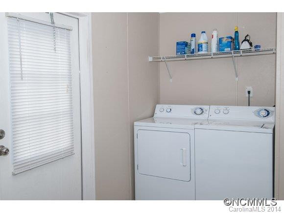 360 Rovingwood Drive - Photo 22