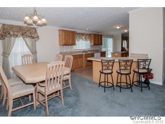 360 Rovingwood Drive - Photo 6