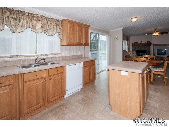 360 Rovingwood Drive - Photo 7