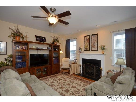 222 HAW RIVER ROAD - Photo 2