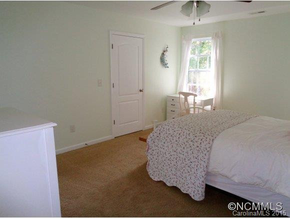 296 N Crab Meadow Drive - Photo 10