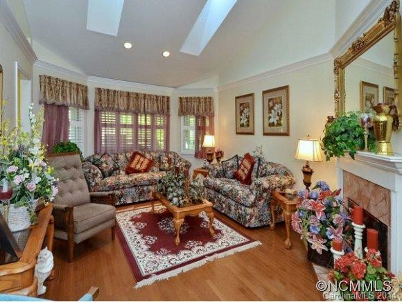 1036 SADDLEBROOK DRIVE - Photo 4