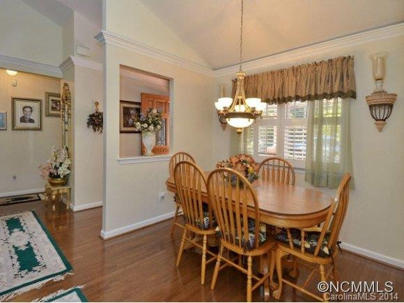 1036 SADDLEBROOK DRIVE - Photo 6
