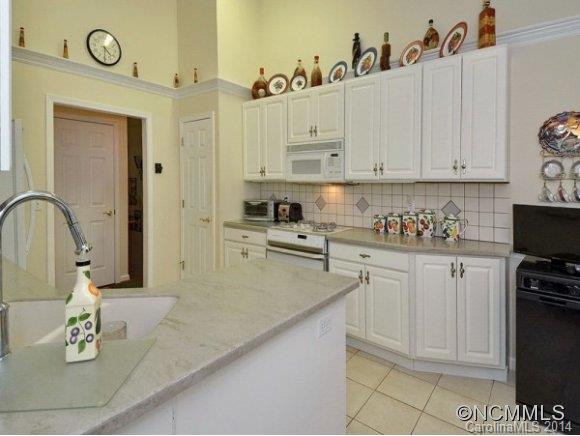 1036 SADDLEBROOK DRIVE - Photo 7