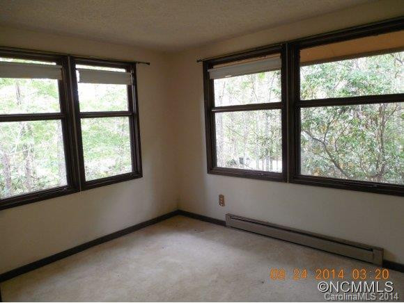 20 Chatterbox Way 8-E - Photo 8