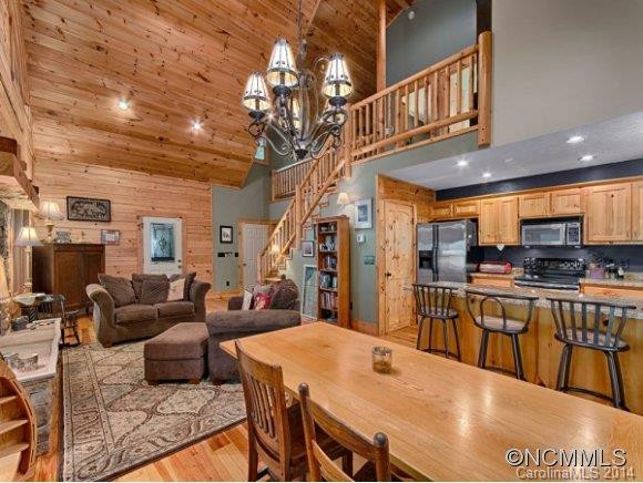 154 MCELRATH ROAD - Photo 8