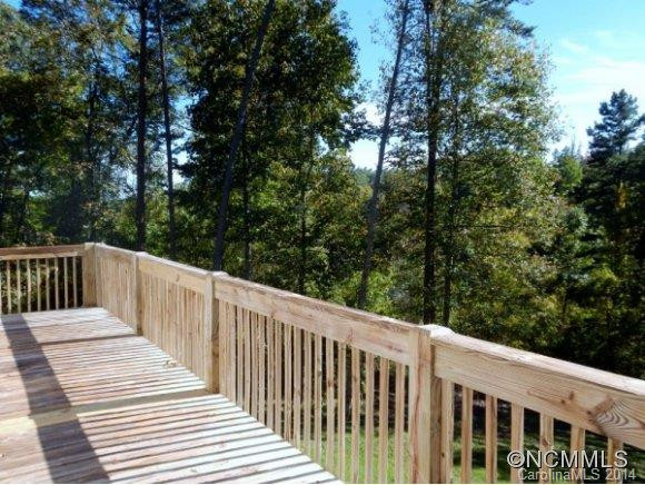 638 SOUTHERN PINES PL - Photo 3