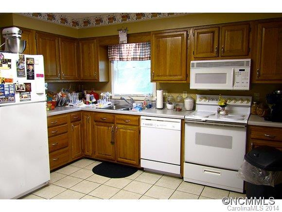 90 West Holly Ridge Drive - Photo 4