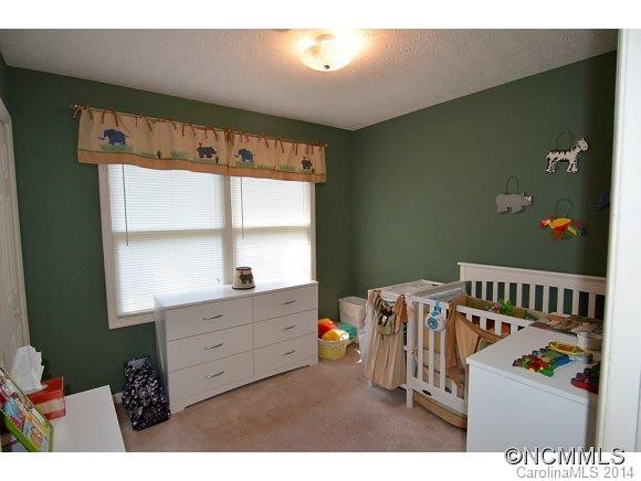 90 West Holly Ridge Drive - Photo 6