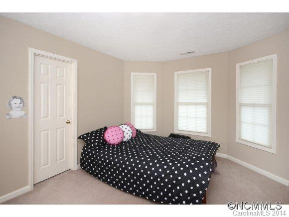 1 Alexander Crest - Photo 16