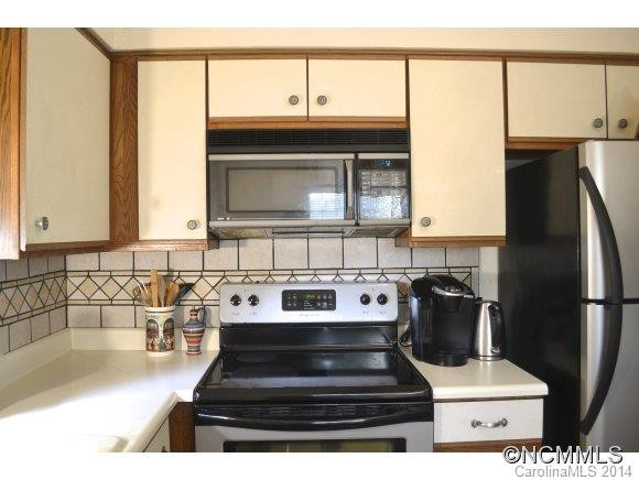 2001 Abbey Circle - Photo 8