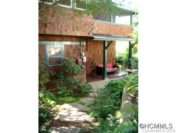 24 UNADILLA ALLEY - Photo 2