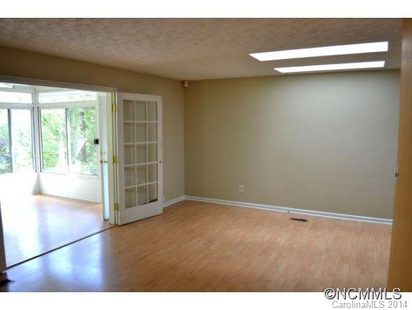 4 Revonda Drive - Photo 4