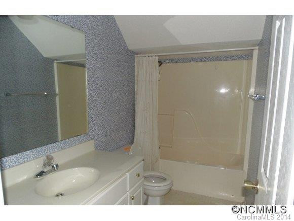 108 Overbrook Drive - Photo 4
