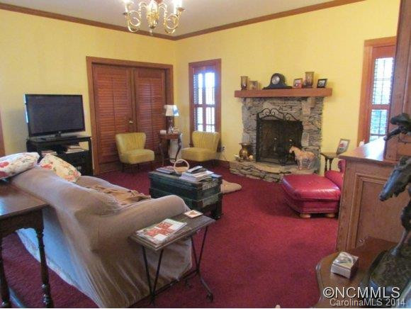 1636 Little Mountain Road - Photo 2