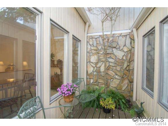 109 Clubwood Ct - Photo 6