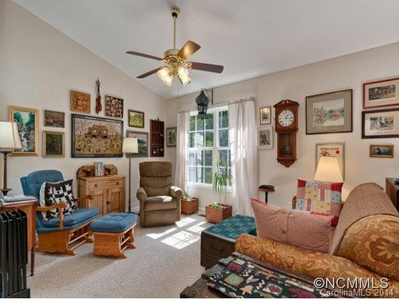 3 SWANGER ROAD - Photo 3