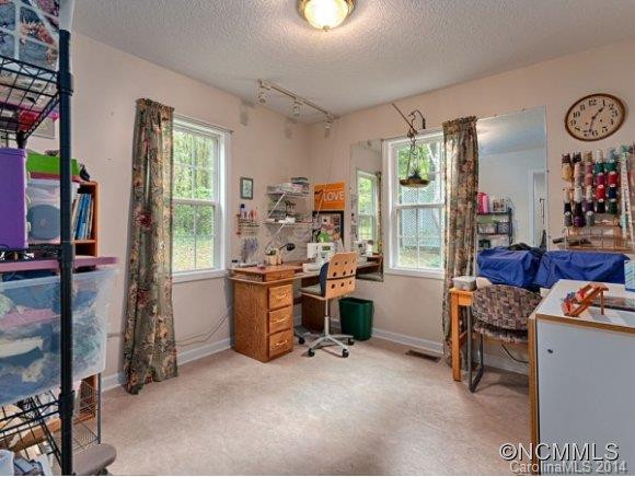 3 SWANGER ROAD - Photo 7