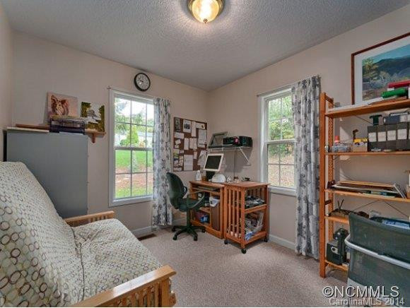 3 SWANGER ROAD - Photo 9