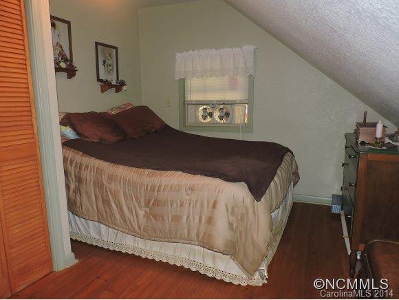 978 Dam Rd - Photo 12