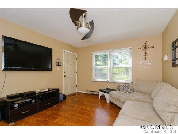 80 Stewart St - Photo 6