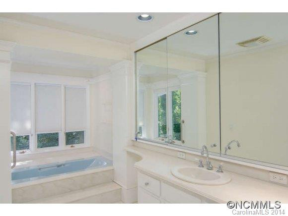 30 Forest Rd - Photo 13