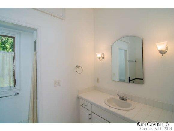 30 Forest Rd - Photo 17