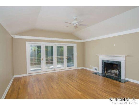 30 Forest Rd - Photo 4
