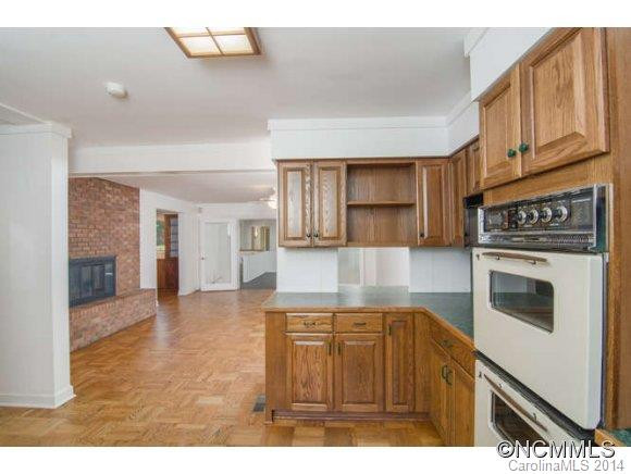30 Forest Rd - Photo 7