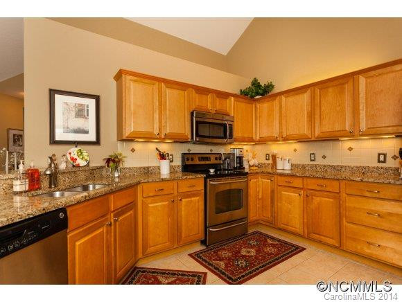 204 Summerfield Place - Photo 16