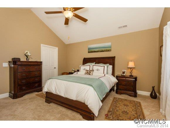 204 Summerfield Place - Photo 19