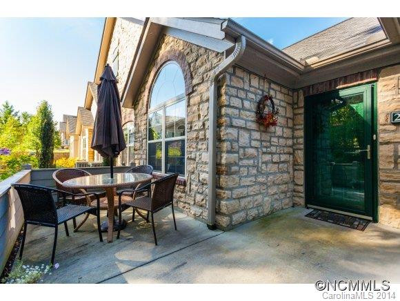 204 Summerfield Place - Photo 6