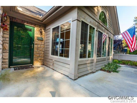 204 Summerfield Place - Photo 7